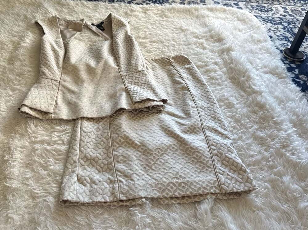 White House Black Market Cream Geometric Jacquard Peplum Top and Pencil Skirt Se